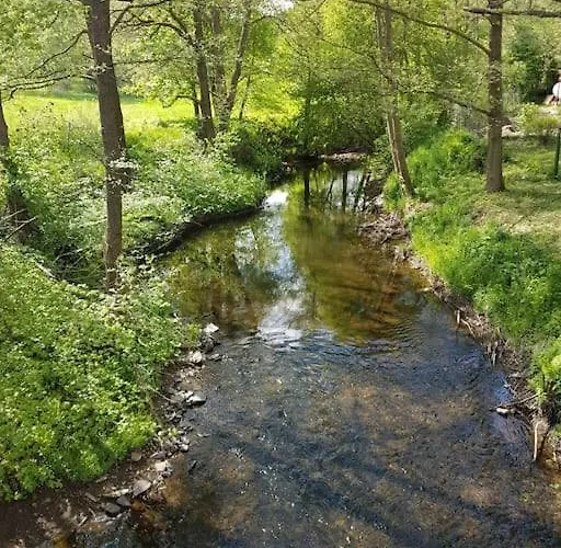 Villa By The Creek *